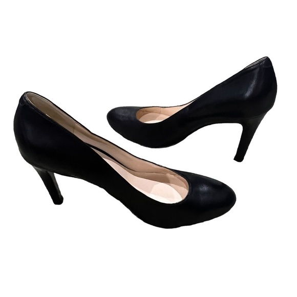 Nine West Black Leather Gladius Pumps Size 9 1/2 Women's - Picture 1 of 9